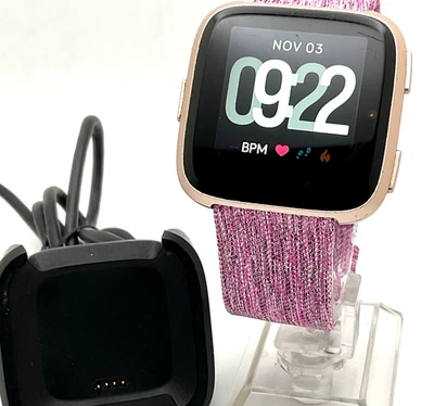 Fitbit Versa FB504 Activity Tracker Smart Watch Rose Gold Pink nylon band Tested - Image 1 of 4