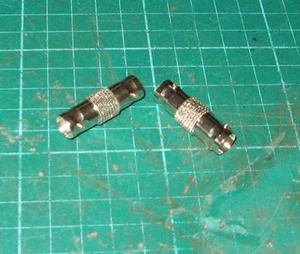 50 Ohm BNC Typ 2 Wege Buchse Back to Back Adapter Gender Changer - Bild 1 von 3