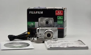 Fujifilm Finepix A820 8MP Digital Camera with 4x Optical Zoom Works Awesome - Picture 1 of 6