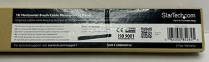 StarTech 1U Horizontal Brush Cable Management Panel -CMBRUSH1U - Afbeelding 1 van 2