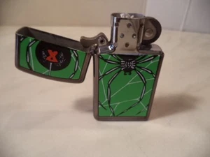 Zippo LIGHTER BARRETT SMYTHE SLIM BLACK SPYDER B56 AGE 1994 NUOVO DISCOUNT - Picture 1 of 9