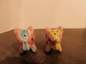 "Napco" Japan Pink Blue and Yellow Elephant Cork Elephant Salt & Pepper Shakers - Picture 1 of 3