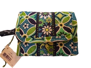 Vera Bradley Wallet Pocket Green Blue Daisy New with Store Tag - Picture 1 of 7