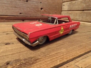 VINTAGE ICHIKO TIN FIRE CHIEF Chevrolet Model Tin Car Made In Japan - PARTS! - Picture 1 of 9