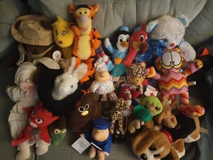 Huge Plush Stuffed Animal Toy Lot  - Picture 1 of 4