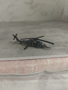 Micro Machines Military UH-60 Blackhawk Helicopter Galoob LGTI Vintage - Picture 1 of 8