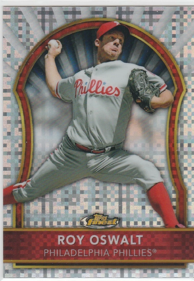 2011 Topps Finest X-Fractor 100/299 Roy Oswalt #39 Philadelphia Phillies