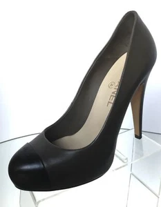 CHANEL CC Cap-Toe Pumps (Größe 38) - Bild 1 von 12