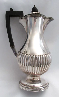 Antigua cafetera acanalada Roberts & Belk Sheffield Inglaterra plato de plata Foto 1 de 4