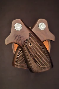 Colt King Cobra 2019-2025 Target Grips FlatTop/Stipple Optional Top/Backstrap - Picture 1 of 18