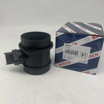Bosch Mass Air Flow Sensor MAF For 02-07 Volvo S80 C70 V70 V50 S40 XC90 2.5L - Изображение 1 из 4