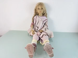 Künstlerpuppe Annette Himstedt Puppe 80 cm. Top Zustand siehe Fotos - Picture 1 of 4