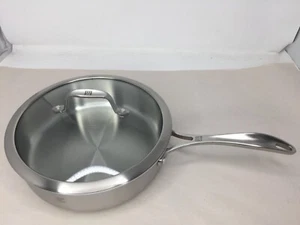 Sartén para saltear ZWILLING Spirit de 3 capas y 3 cuartos de galón de acero inoxidable - Imagen 1 de 5