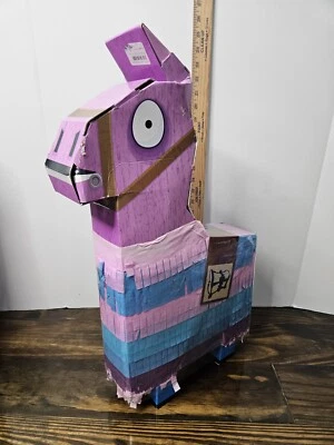Fortnite Jumbo Llama Loot Pinata Epic Games 100 штук внутри + 2 фигурки новые - Изображение 1 из 4