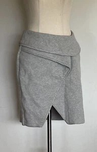 FINDERS KEEPERS The Label  grey high waisted mini skirt size S 8 - Picture 1 of 3
