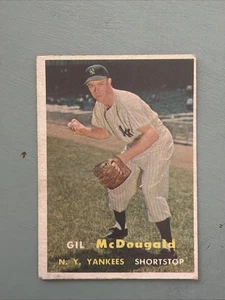 1957 Topps Set-Break #200 Gil Mcdougald EX - Imagen 1 de 2