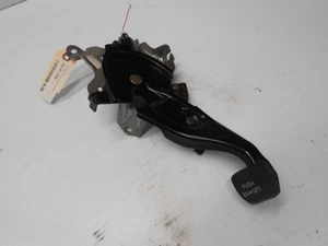 2007 Toyota Prius Emergency Parking Brake Pedal - Picture 1 of 12