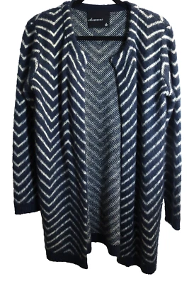 Olivaceous Open Sweater Size Medium Stripe Arcylic (68) - Image 1 of 4