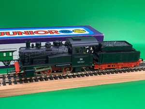 Locomotora de vapor Piko H0 Junior BR 98 002 DR con maquinista RDA RDA DC NUEVA + EMBALAJE ORIGINAL 109 - Imagen 1 de 11