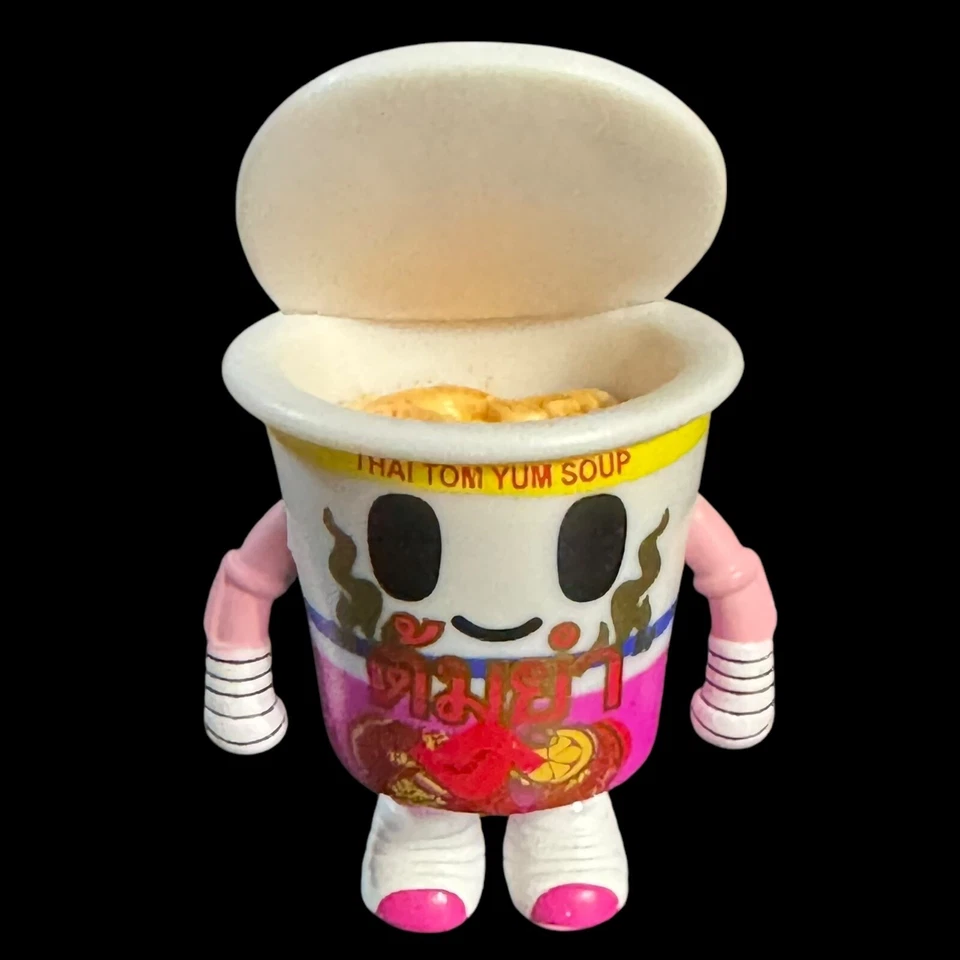 Tokidoki 超市 Besties 系列 Tommy Yum 艺术玩具人偶收藏品 — 第 1/4 张图片