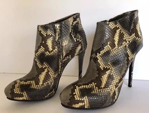ROBERTO CAVALLI $2000 PYTHON LEATHER ANKLE BOOTS WITH GOLD LOGO 38.5 - Picture 1 of 12