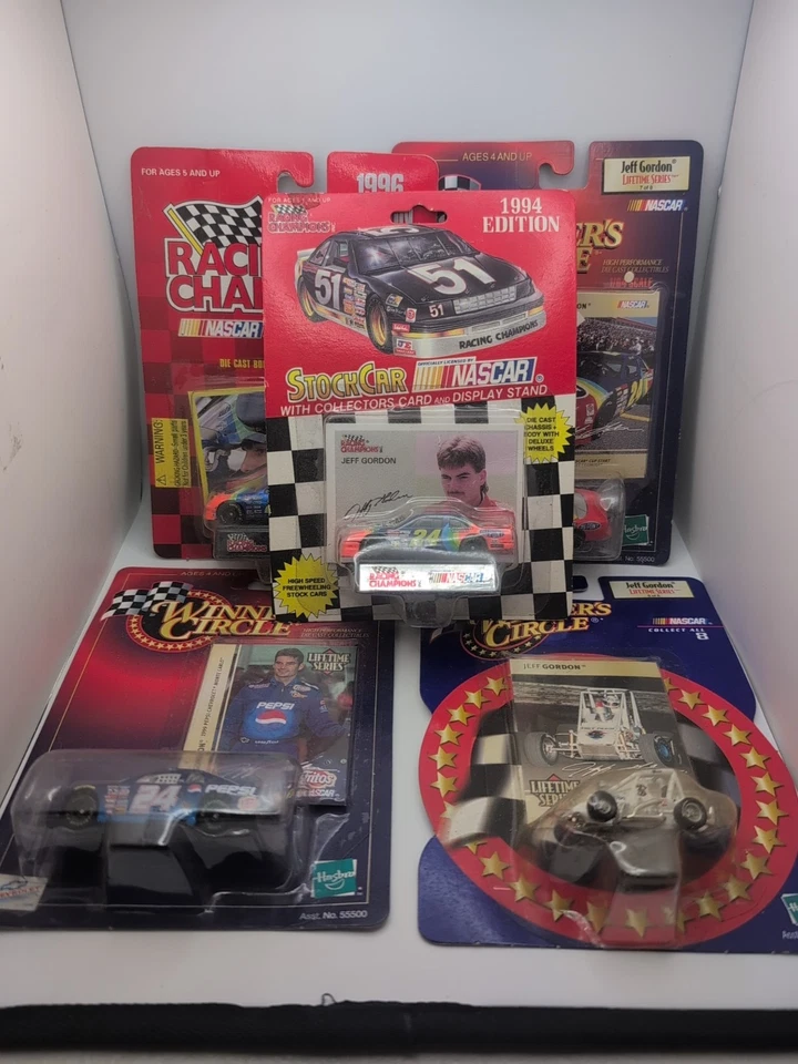Racing Champions Jeff Gordon #24 1994 Edition Nascar Stock Car And Trading Card - Image 1 of 4