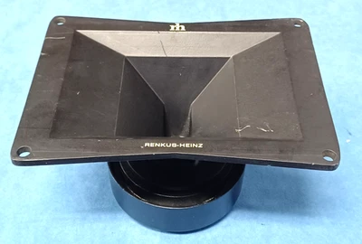 Renkus Heinz SSD 1800-8 w/ Bow Tie Horn Tested and Working - Image 1 of 4