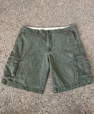Roundtree & Yorke Mens Size 38 Green Lived-In Cotton Cargo Shorts 10" Inseam - Image 1 of 4