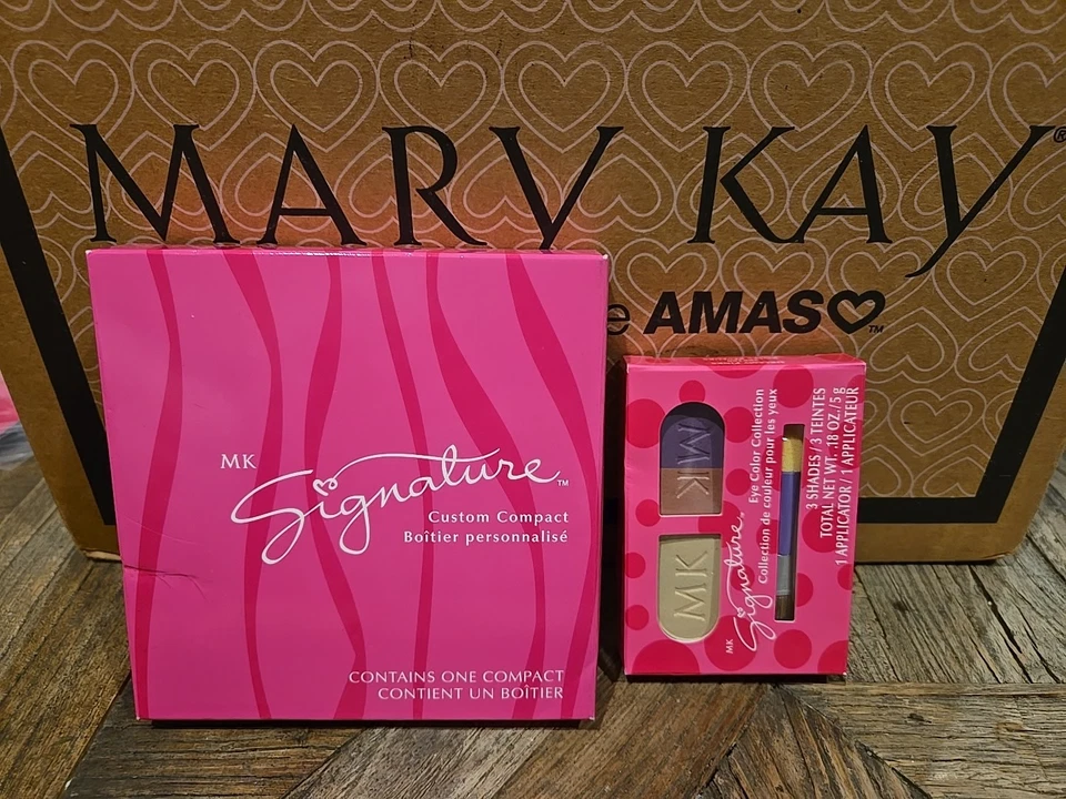 NIB Mary Kay Signature Eye Color Dreamy Pinks 280100  & Custom Compact 9004 - Image 1 of 2