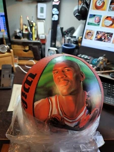 MICHAEL JORDAN CHICAGO BULLS SPORTACULAR ART PAINTED WILSON BASKETBALL 4067/5000 - Picture 1 of 8