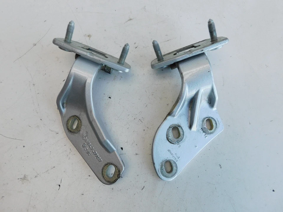 Mercedes Benz M Class ML350 2010 W164 Rear Tailgate Hinges Pair J108 - image 1 of 1