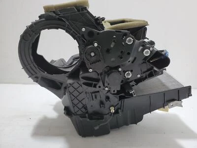 Evaporador de aire acondicionado y carcasa 2019 Lincoln MKC GV61-19B555-KA 2015 2016 2017 2018 Foto 1 de 4