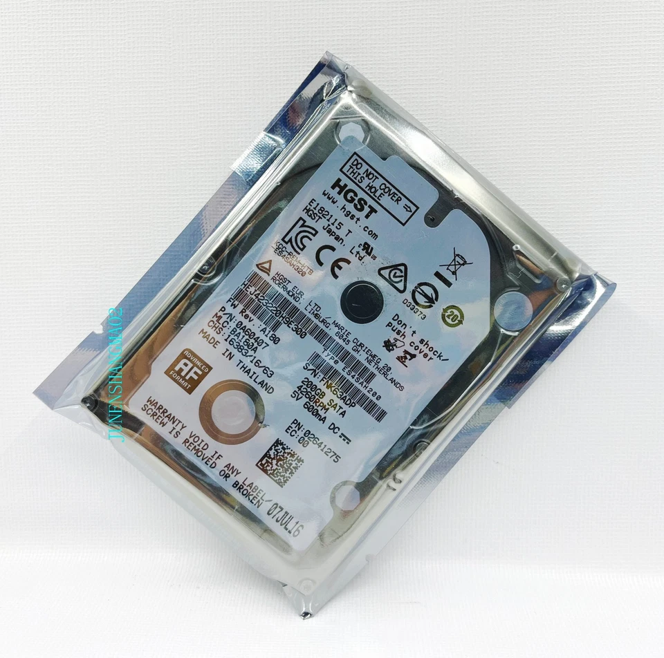 Hitachi HEJ423220HG9E300 200G SATA wide temperature/shockproof car special HDD - Image 1 of 4