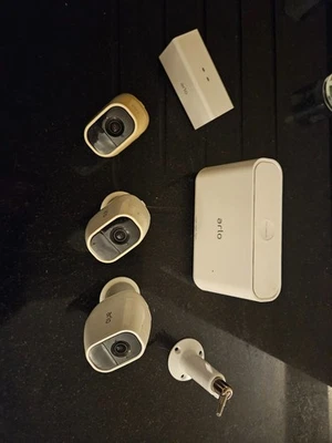 Arlo pro 2 Kamerasystem - Bild 1 von 4
