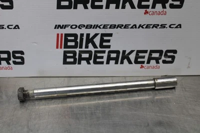 93-07 YAMAHA VMAX 1200 EJE TRASERO RUEDA TRASERA LLANTA PIVOTE PERNO EJE BB197 Foto 1 de 4