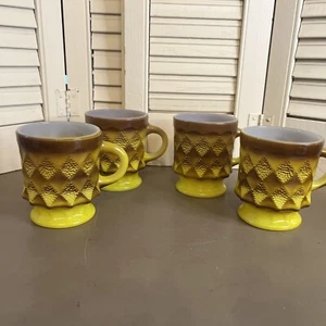 Set Of 4 ANCHOR HOCKING FIRE KING COFFEE MUGS Kimberly Diamond Brown Yellow - Picture 1 of 7