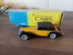 SOLIDO / CENTURY OF CARS - DELAHAYE 135 - 1:43 SCALE MODEL CAR - Picture 1 of 4