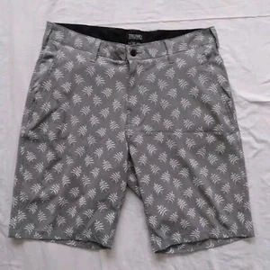 Trunks Multi-Functional Shorts Gray Leaf Print Mens Size 32 - Picture 1 of 6