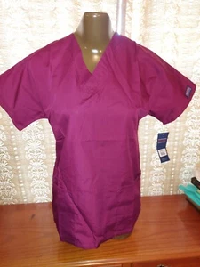 NWT Cherokee Workwear Women's V-Neck Scrub Top Wine size S- 4700 - Picture 1 of 3
