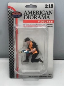 Car Detail Polishing Man Resin Model Figure Display 1/18 American Diorama 18601