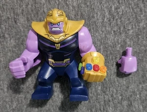 LEGO Thanos w/ Infinity Gauntlet 76107 Marvel Avengers Ultimate Battle - Picture 1 of 3