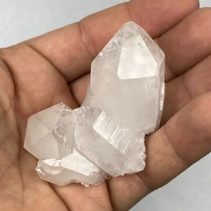 QUARTZ CLUSTER CRYSTAL HIGH QUALITY FROM COLOMBIA 62.99 grams / 2.222 oz - Picture 1 of 10