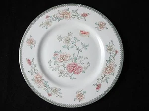 Plato de ensalada Minton Jasmine Royal Doulton borde dorado melocotón blanco floral DEFECTUOSO 8" - Imagen 1 de 5
