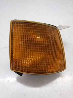 BMW 750IL IQ, lámpara de señal de giro de estacionamiento montada en el guardabarros izquierdo, 88-94, 63-13-1-378-821 Foto 1 de 4