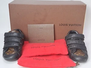LOUIS VUITTON MONOGRAM CHILD SNEAKERS - Picture 1 of 12
