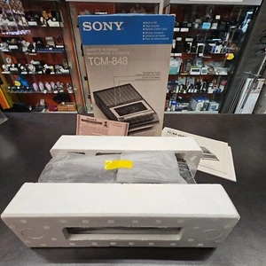Sony TCM-848 Cassette Recorder Nuevo a estrenar - Imagen 1 de 12