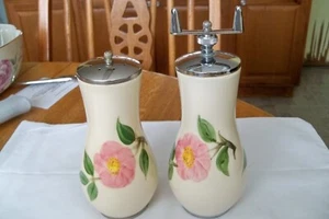 Vintage HTF Franciscan Desert Rose Pattern Salt and Pepper Bulbous Grinder Set - Picture 1 of 4