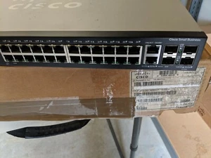 Cisco  SF500-24-K9-NA -RF ready to ship great condition Ships today! - Picture 1 of 5