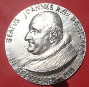 RARA MEDALLA DE BEATIFICACIÓN PAPAL VATICANO BEATVS JOANNES XXIII PONT MAX E Manfrini - Imagen 1 de 15