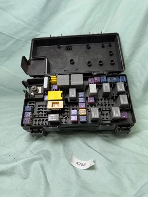 2012 Dodge Grand Caravan Town & Country TIPM Power Module Fuse Box 68105507AD - Image 1 of 4